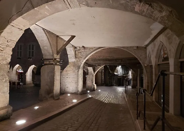 Le Saint-Georges